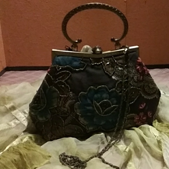 Nice frabic  beaded. bag - Picture 1 of 6